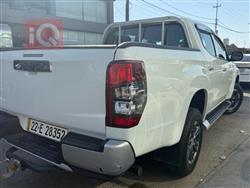ميتسوبيشي L200